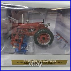 SpecCast International Harvester Farmall 400 Tractor with Four Row Cultivator 1/16 SpecCast International Harvester Farmall 400 Tractor with Four Row Cultivator 1/16