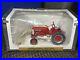 SpecCast_International_Harvester_Farmall_560_Cub_Tractor_With_One_Arm_Loader_01_ss