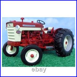 Spec Cast 1/16 International Harvester 340 Gas Utility Tractor ZJD1529