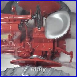 Speccast 2008 1/16 scale International Harvester farmal 450 gas with455 cultivator