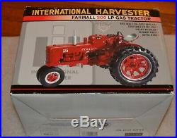 Speccast International Harvester Farmall 300 Lp Gas Tractor Nib 1/16