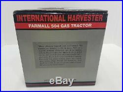 Speccast International Harvester Farmall 504 Gas Tractor 1/16 NIB