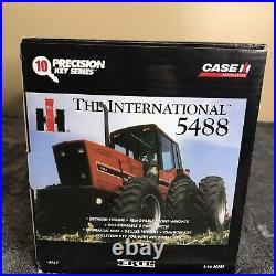 The International 5488 Tractor Precision Key Series #10 Case IH ERTL 2010