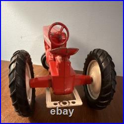Tru-Scale IH Red Tractor 116 Pressed Steel Vintage Toy