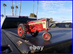 VINTAGE ERTL 1960's International Farmall 560 Farm Toy Tractor 450 Fronts 1/16
