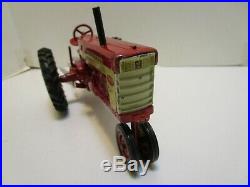 VINTAGE ERTL IH FARMALL 560 WithIH McCORMICK TRACTOR PLOW