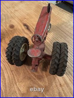 VINTAGE FARMALL 560 TRACTOR Duel Wheel 1/16th Metal Rims 1958 USA Made