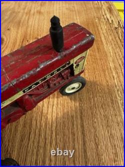 VINTAGE FARMALL 560 TRACTOR Duel Wheel 1/16th Metal Rims 1958 USA Made
