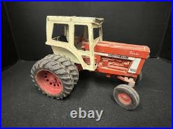 VINTAGE ORIGINAL ERTL INTERNATIONAL HARVESTER 1466 TURBO TRACTOR 116 With DUALS