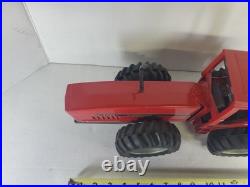VTG 1/16 Ertl International Harvester 7488 Toy Tractor IH Farmall Diecast
