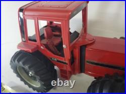 VTG 1/16 Ertl International Harvester 7488 Toy Tractor IH Farmall Diecast