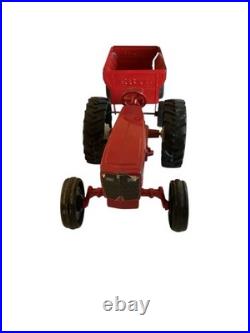 VTG ERTL International Harvester 1586 Tractor Hay Wagon Tractor Cab Disc Plow
