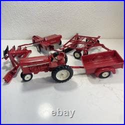 VTG International Harvester Farm Set 1/16 Scale Metal Tractor & More 5 Pieces