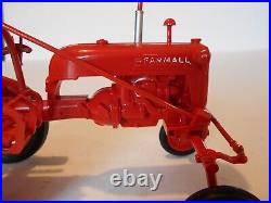 Vintage 1948 Design Fabricators 116th Scale 1947 Farmall Cub Tractor, Used