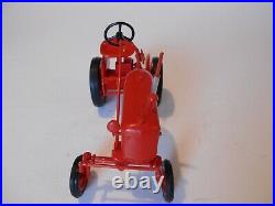 Vintage 1948 Design Fabricators 116th Scale 1947 Farmall Cub Tractor, Used