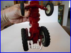 Vintage 1958 Ertl 116th Scale International Harvester 240 Utility Tractor, Used Vintage 1958 Ertl 116th Scale International Harvester 240 Utility Tractor, Used
