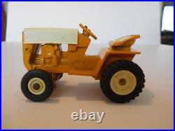 Vintage 1966 Ertl 116 Scale International Harvester 122 Cub Cadet, #432, Used