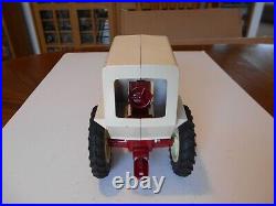 Vintage 1968 Ertl 116 McCormick Farmall 560 Tractor withCab & Exhaust, #409, Used