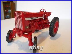 Vintage 1969 Ertl 116th Scale International 544 Wide Front Tractor, #414, Used