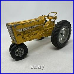 Vintage 1/16 Yellow International Harvester Toy Tractor 890 by Tru Scale