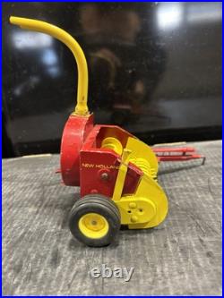Vintage Custom New Holland Forage Harvester For A Tractor 1/16 Tru Scale