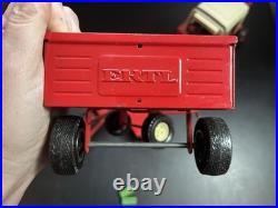 Vintage ERTL International Harvester 1586 Tractor, Wagon Trailer & Hay Baler