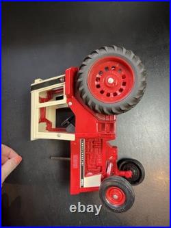Vintage ERTL International Harvester 1586 Tractor, Wagon Trailer & Hay Baler