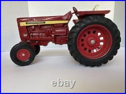 Vintage ERTL International Harvester Farmall 1026 Hydro Tractor Die Cast Red