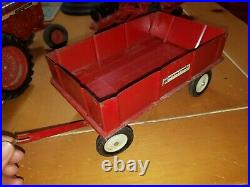 Vintage ERTL International Harvester Farmall 856 Toy Farm Tractor Wagon Tandem