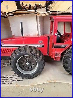 Vintage ERTL International Harvester IH 6388 2+2 Anteater 1/16 Scale USA Tractor