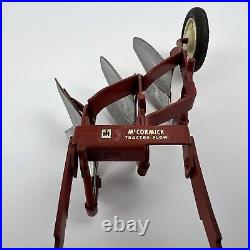 Vintage ESKA International Harvester McCormick 3-Bottom Tractor Plow Fast HItch