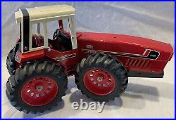 Vintage Ertl 1/16 Scale International 3588 2+2 Tractor Diecast Metal Red