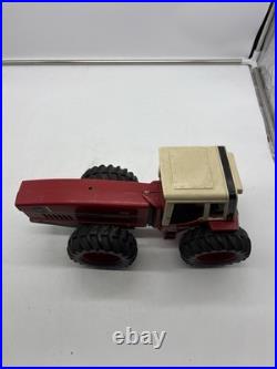 Vintage Ertl 1/16 Scale International Harvester 3588 2+2 Tractor