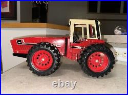 Vintage Ertl International 3588 2+2 Tractor 116 Scale