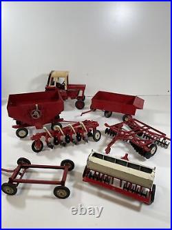 Vintage Ertl International Harvester 1586 Tractor 116 Stock 461-2-3 Lot of 7