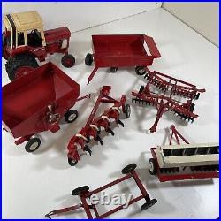 Vintage Ertl International Harvester 1586 Tractor 116 Stock 461-2-3 Lot of 7