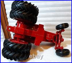 Vintage Ertl International Harvester 1/16 Toy Tractor with Gravity Grain Wagon