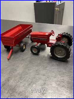 Vintage Ertl International Harvester 404 Toy Farm Tractor Wide Front 3 point