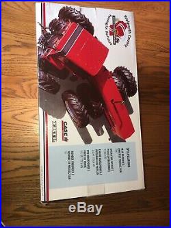 Vintage Ertl International Harvester 7288 116 2+2 metal Tractor Wisconsin