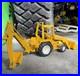 Vintage_Ertl_International_Harvester_Tractor_Loader_Backhoe_472_116_Scale_01_jj