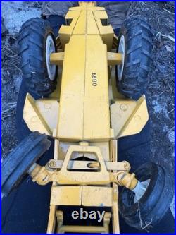 Vintage Ertl International Harvester Tractor Loader Backhoe #472 116 Scale