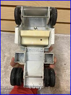 Vintage. Ertl Tru Scale 1/16 Ih International Loadstar Semi Truck Farm Toy
