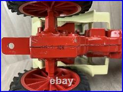 Vintage IH International Harvester 1466 Tractor Precision ERTL 1975 1/16 Scale
