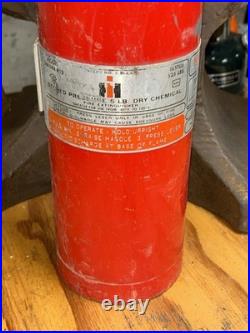 Vintage IH International Harvester Fire Extinguisher Model 244 044 R92 Vintage IH International Harvester Fire Extinguisher Model 244 044 R92