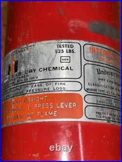 Vintage IH International Harvester Fire Extinguisher Model 244 044 R92