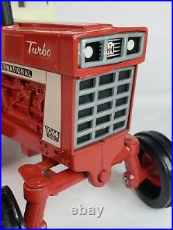 Vintage International Harvester Farmall 1066 Tractor With Cab By Ertl 1/16 Scale