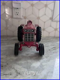 Vintage International Harvester Farmall Tractor 966 Die-Cast 1/16 With Plow