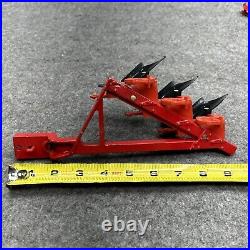 Vintage International Harvester Red Farmall Tractor + Trailer Die-Cast Toy