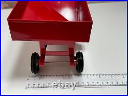 Vintage International Harvester Red Gravity Grain Wagon Cart Diecast 1055