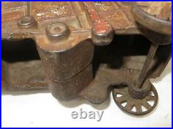 Vintage McCormick Deering Threshing Machine Cast Iron Farm Tractor Toy by Arcade